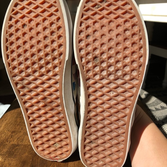 Vans Classic Rainbow Checkered Shoes - Picture 8 of 10